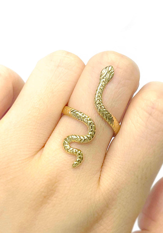Serpent Statement Multi Ring