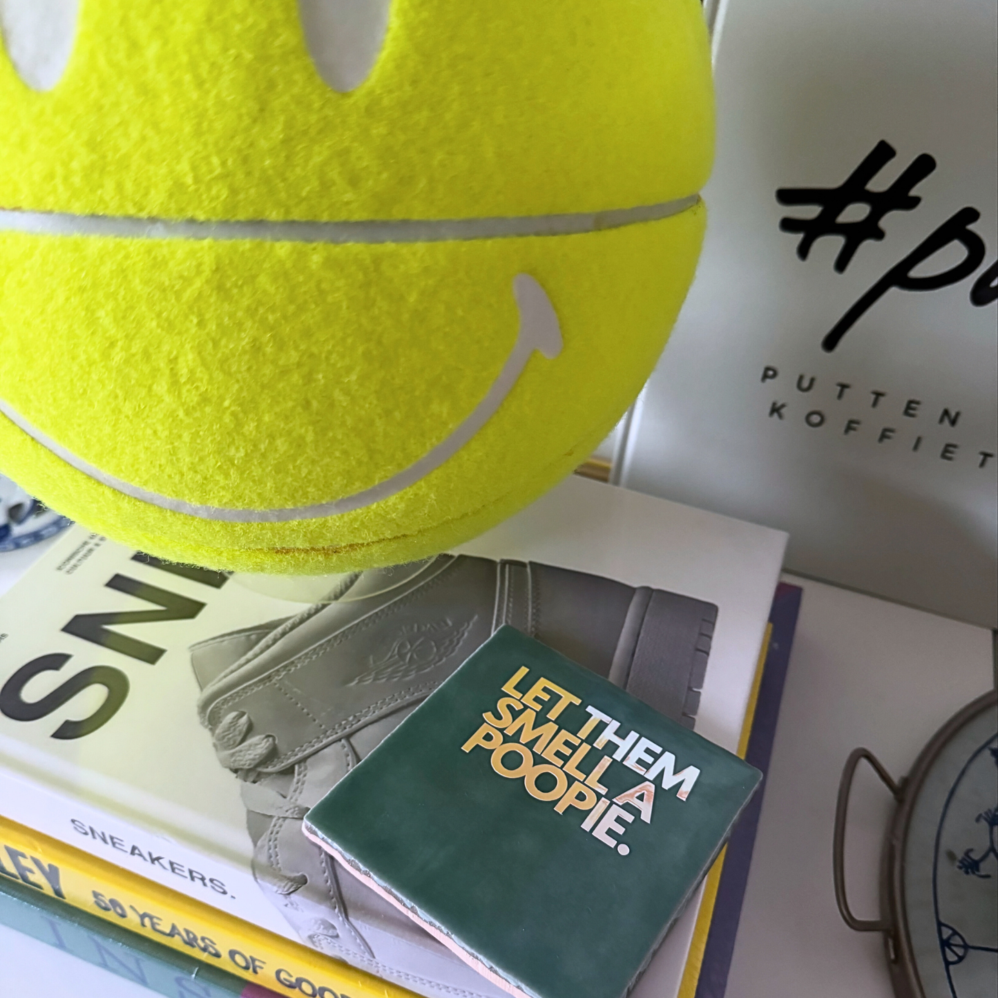 Let them smell a poopie - signature tile